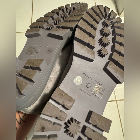 Stuart Weitzman suede boots - Picture 8 of 9